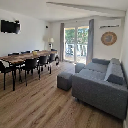 Apartment Fiori Di Cala Rossa *